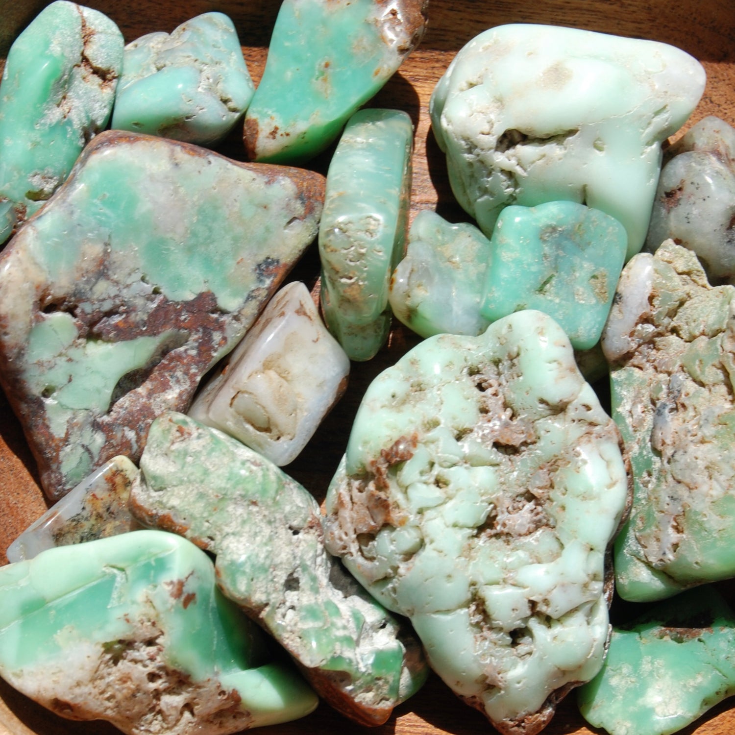 Chrysoprase Crystal Tumbled Stones