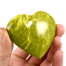 Load image into Gallery viewer, 2.4in 81g Serpentine Crystal Heart Palm Stone, Pakistan
