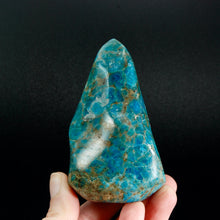 Load image into Gallery viewer, Gemmy Blue Apatite Crystal Flame, Madagascar
