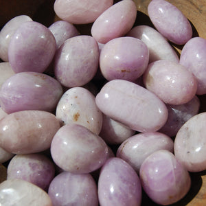 Kunzite Crystal Tumbled Stones