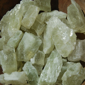 Hiddenite Green Kunzite Raw Crystal Pieces