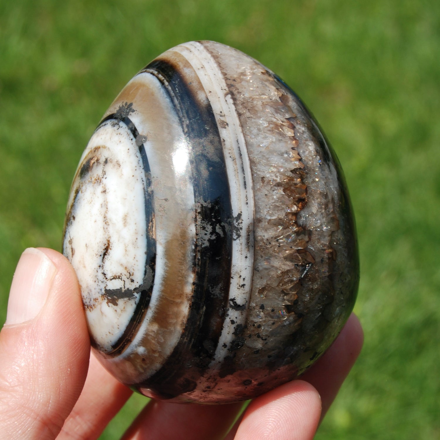 Sulemani 'Eye of Shiva' Banded Sardonyx Crystal Egg