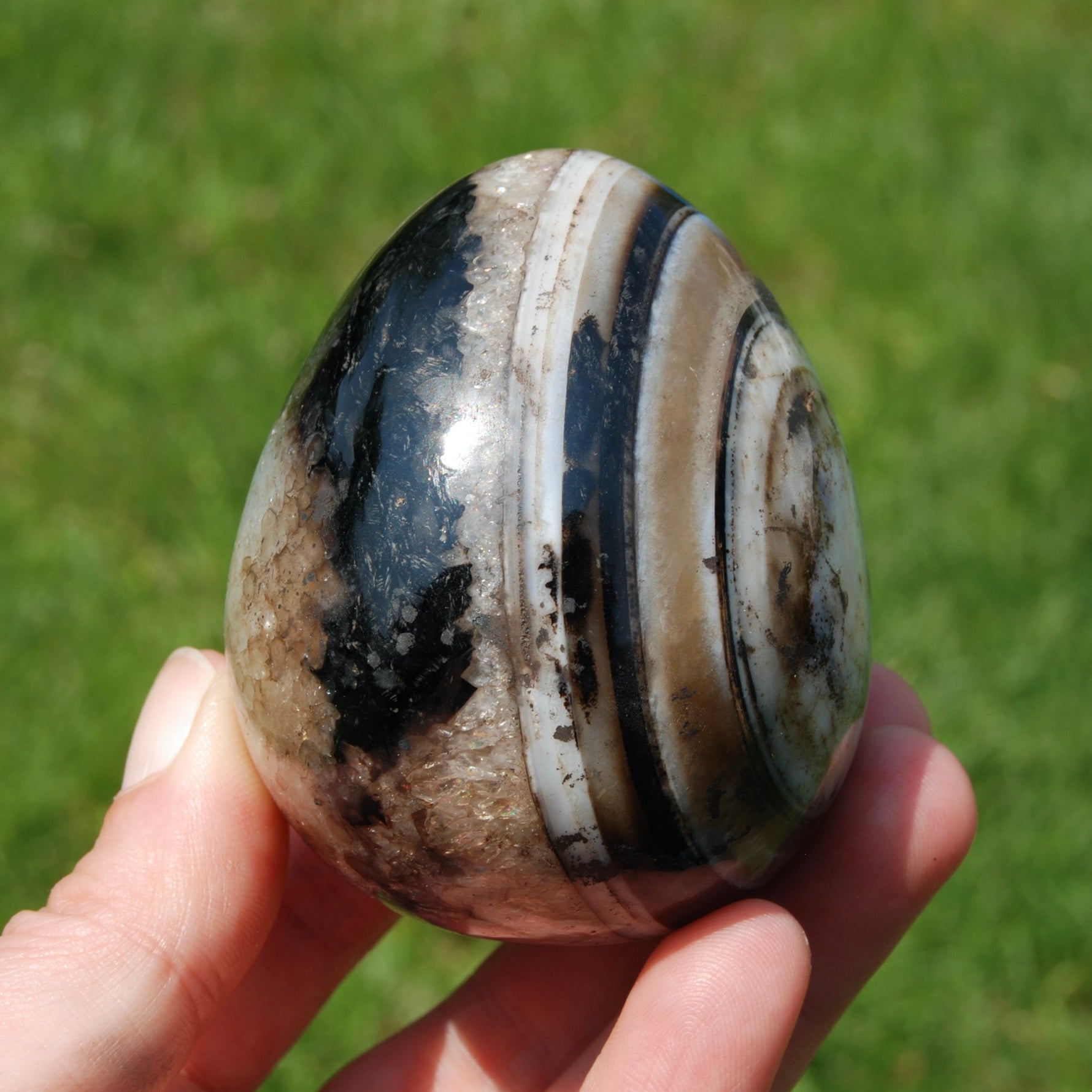 Sulemani 'Eye of Shiva' Banded Sardonyx Crystal Egg