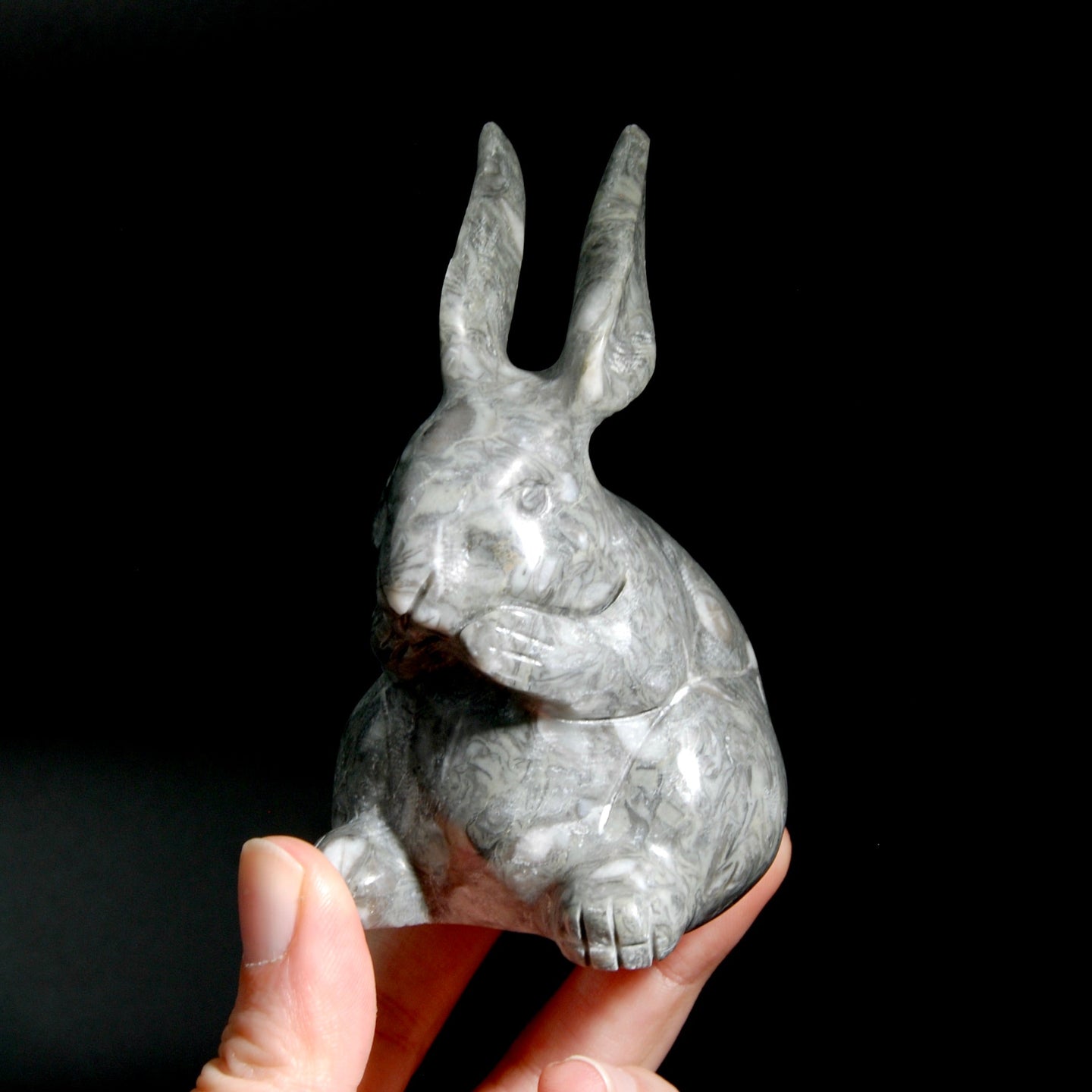 Grey Jade Rabbit Crystal Carving