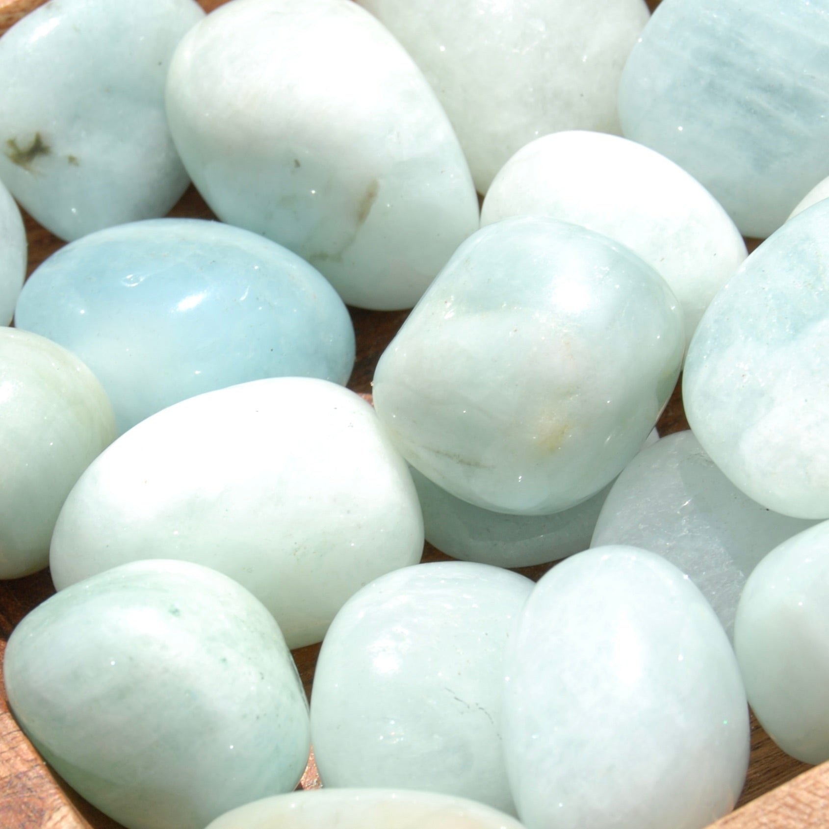 Aquamarine Gemstone Tumbled Stones