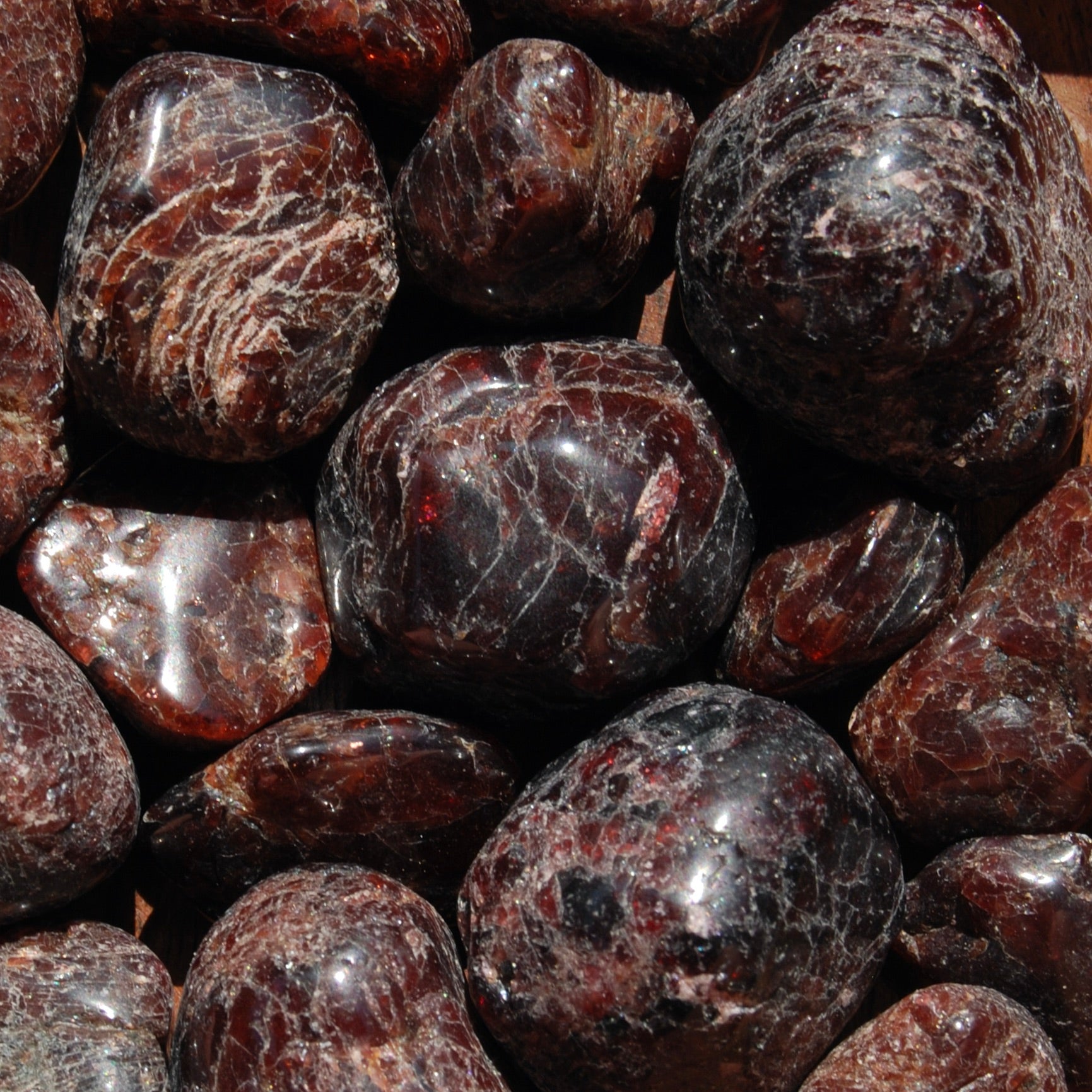 Garnet Crystal Tumbled Stones