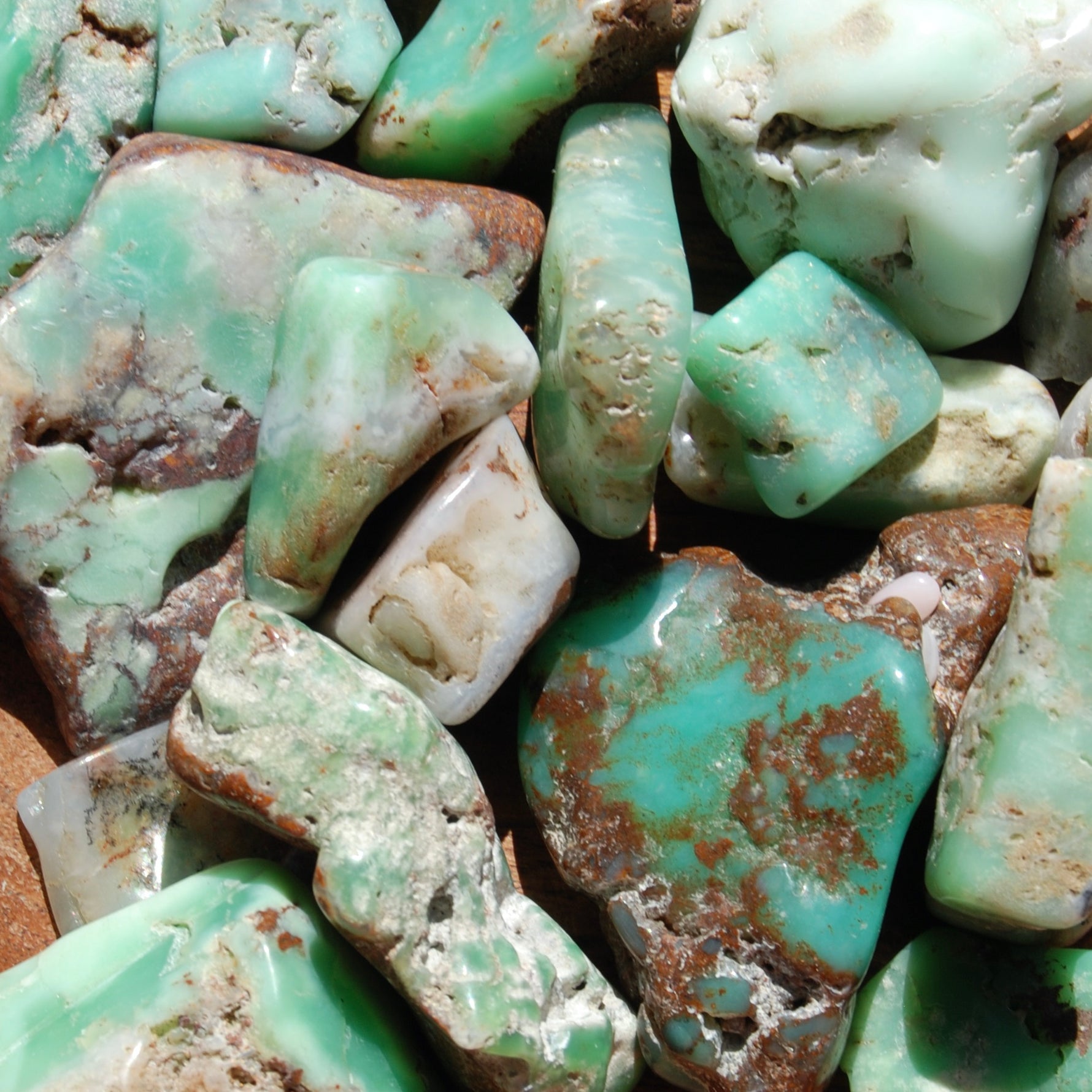 Chrysoprase Crystal Tumbled Stones