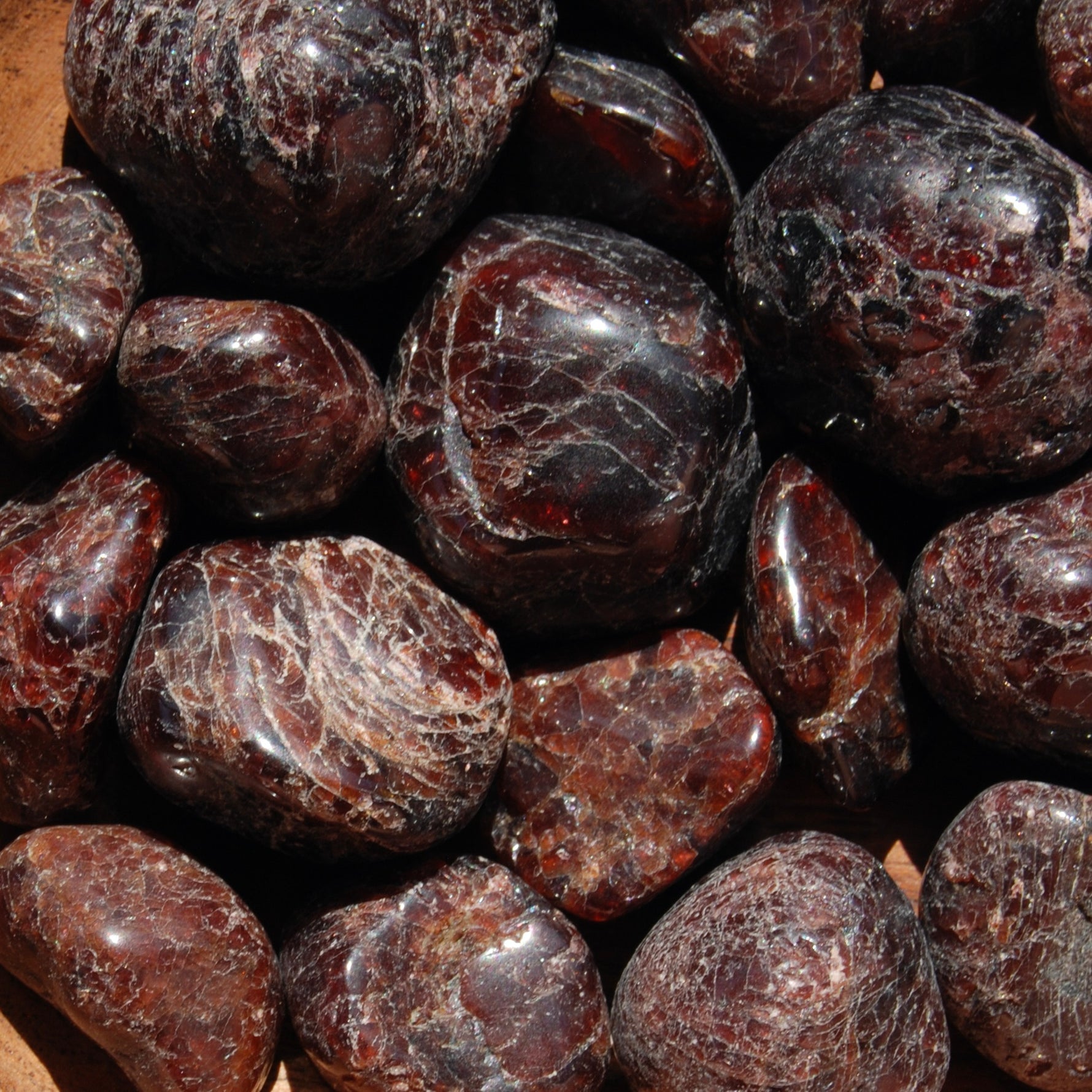 Garnet Crystal Tumbled Stones