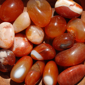 Carnelian Agate Crystal Tumbled Stones