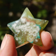 Load image into Gallery viewer, Green Sakura Flower Agate Crystal Star Carving
