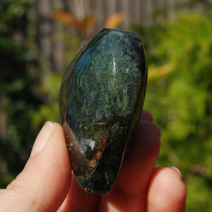 Moss Agate Crystal Heart Palm Stone