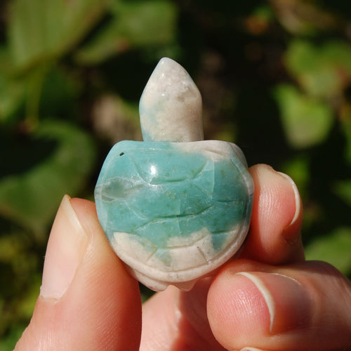 Green Sakura Agate Crystal Turtle Carving