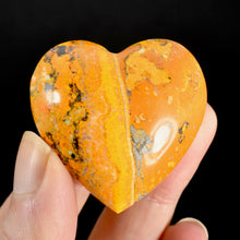 Load image into Gallery viewer, Bumblebee Jasper Heart
