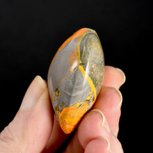 Load image into Gallery viewer, Bumblebee Jasper Heart
