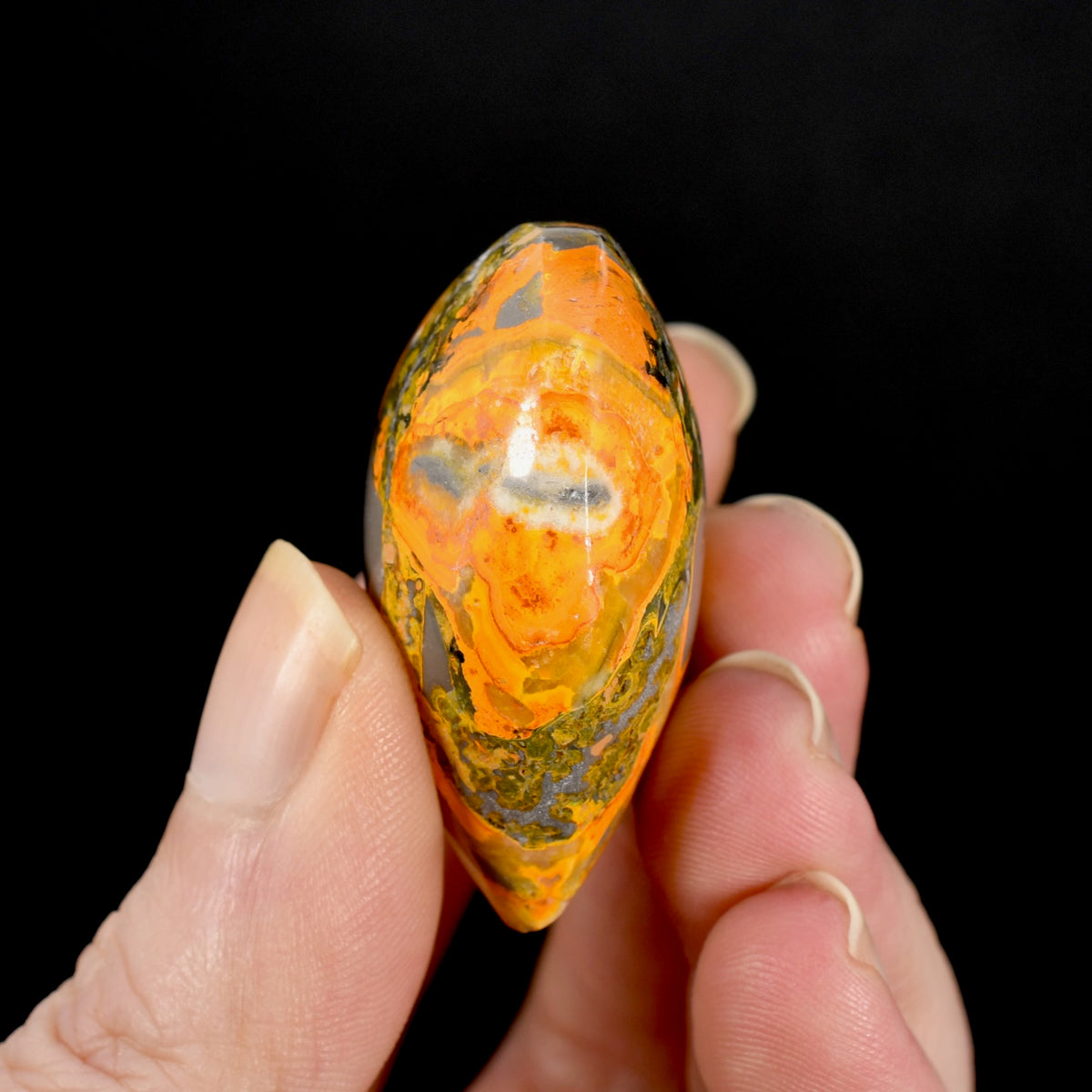 Bumblebee Jasper Heart