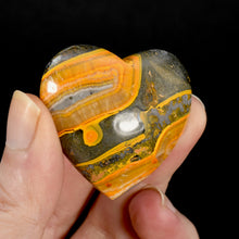 Load image into Gallery viewer, Bumblebee Jasper Heart
