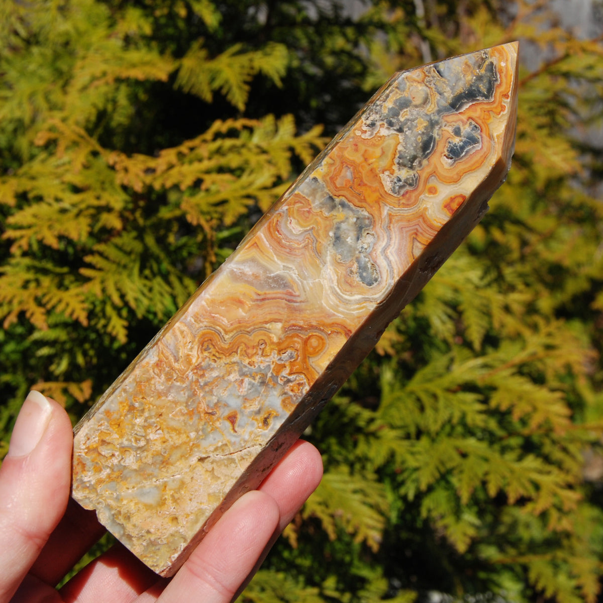 Crazy lace agate crystal tower