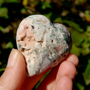 Moss Agate Crystal Heart Palm Stone