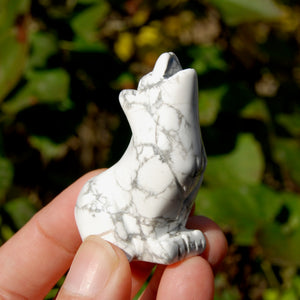 Howlite Crystal Wolf