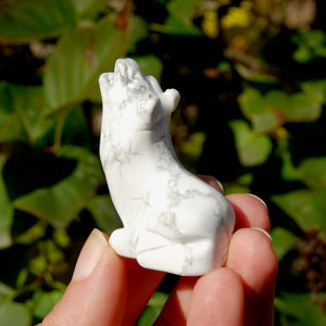 Howlite Crystal Wolf