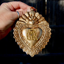 Load image into Gallery viewer, Gratia Sacred Heart Ex Voto Milagro
