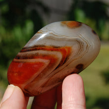 Load image into Gallery viewer, Sardonyx Banded Agate Crystal Palm Stone
