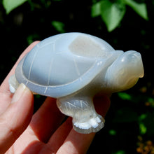 Load image into Gallery viewer, Large Agate Geode Crystal Turtle, Hand Carved
