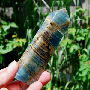 Blue Onyx Crystal Tower, Argentina