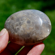 Load image into Gallery viewer, lue Rose Quartz Crystal Palm Stone, Lavender Rose Quartz
