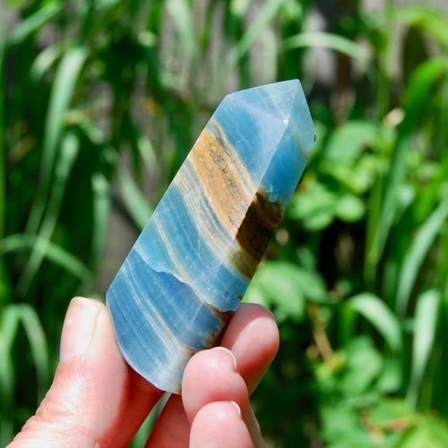 Blue Onyx Crystal Tower, Argentina