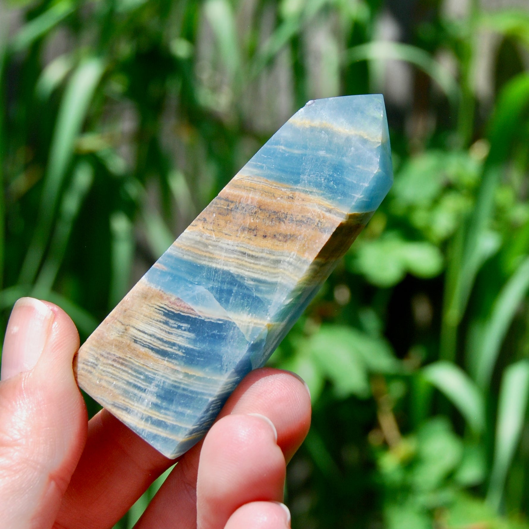 Blue Onyx Crystal Tower, Argentina