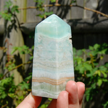 Load image into Gallery viewer, Caribbean Blue Calcite Crystal Tower
