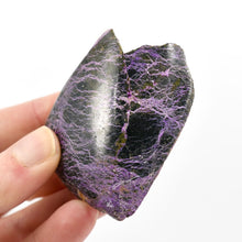 Load image into Gallery viewer, Atlantasite Stichtite Serpentine Crystal
