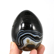 Load image into Gallery viewer, Sulemani Eye of Shiva Banded Sardonyx Crystal Egg

