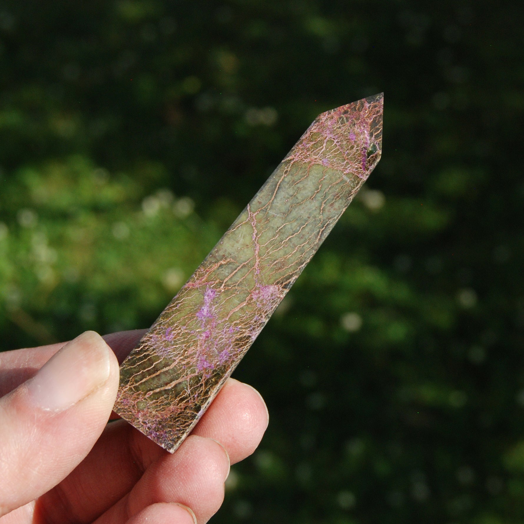 Atlantisite Crystal Tower, Atlantasite Stichtite Serpentine Crystal Tower