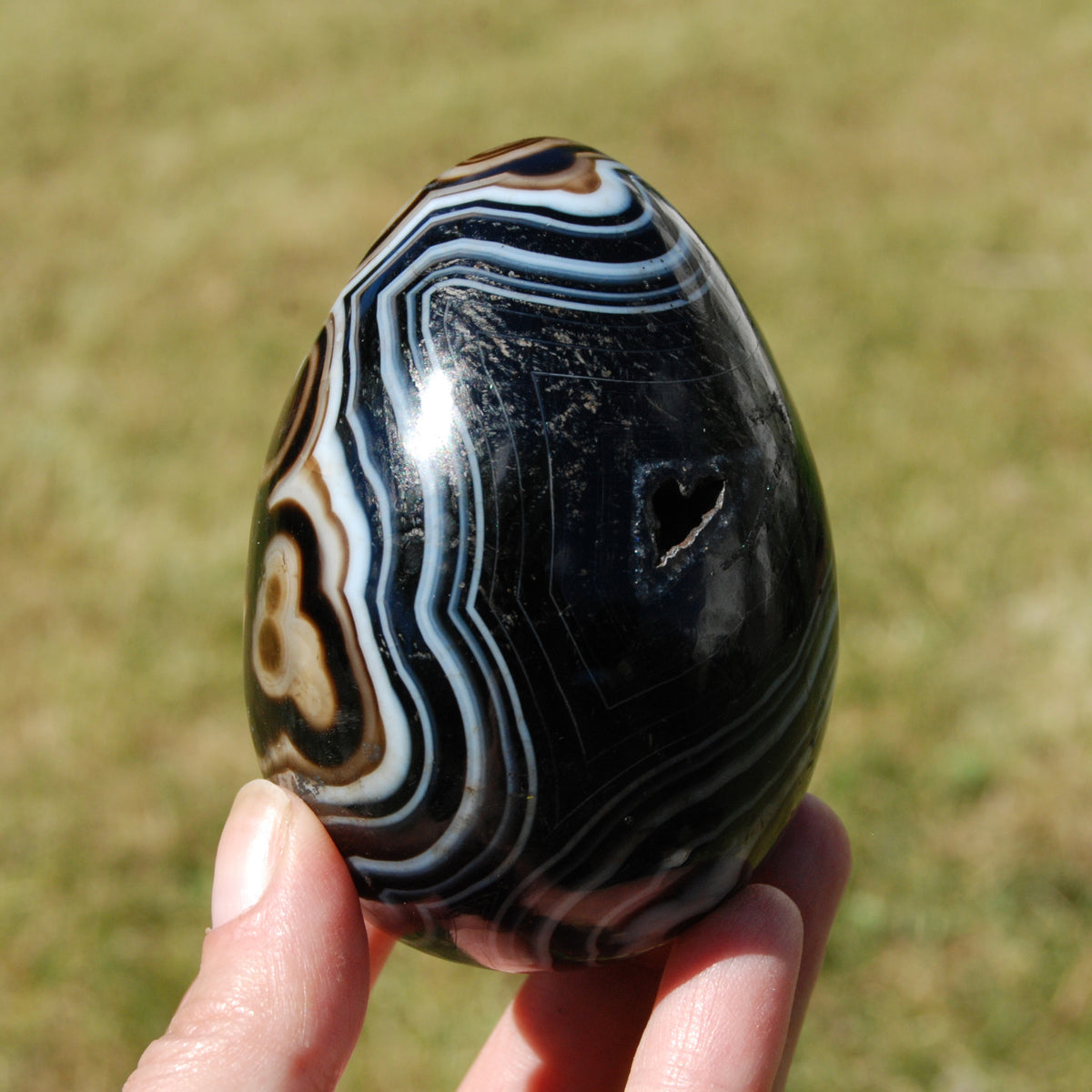 Sardonyx Crystal Egg, Sulemani Agate Egg, Eye of Shiva Egg