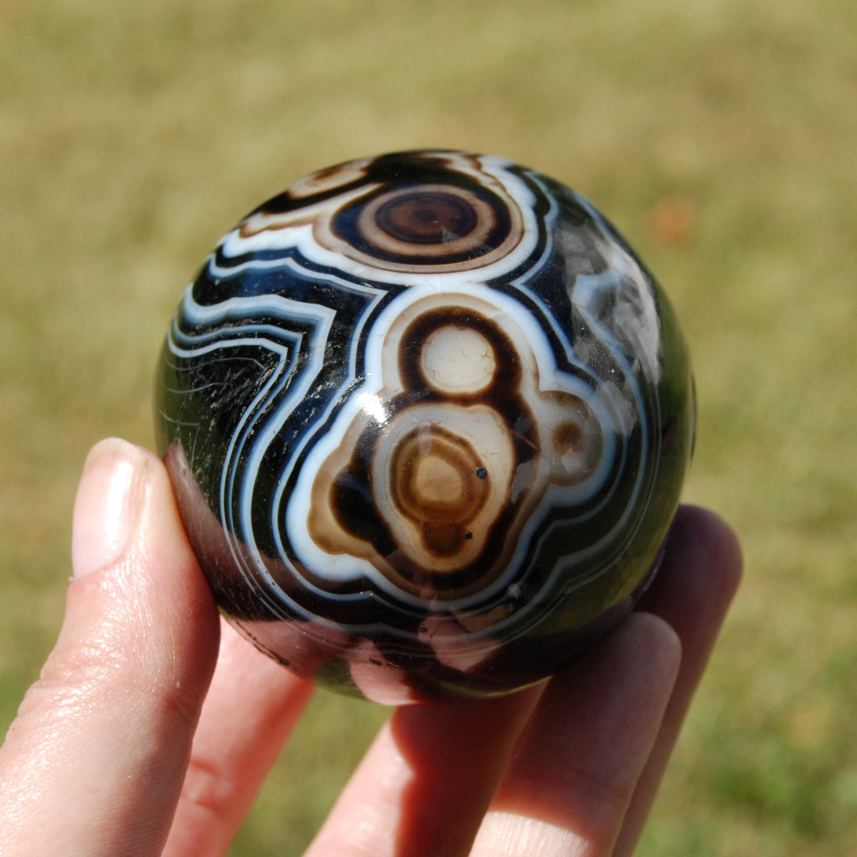 Sardonyx Crystal Egg, Sulemani Agate Egg, Eye of Shiva Egg