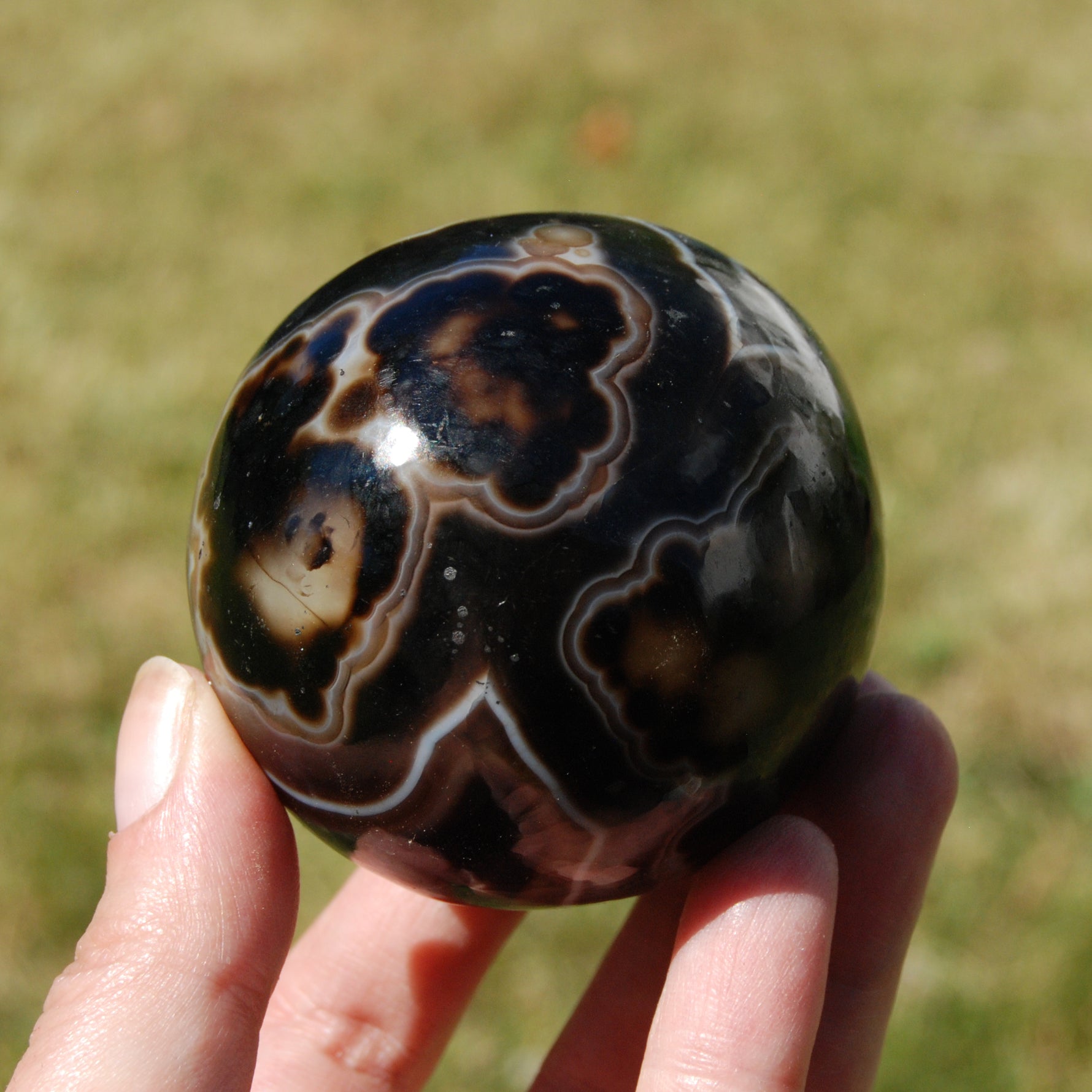 Sardonyx Crystal Egg, Sulemani Agate Egg, Eye of Shiva Egg