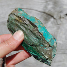 Load image into Gallery viewer, Silica Chrysocolla Crystal, Natural Raw Chrysocolla Malachite
