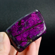 Load image into Gallery viewer, Polished Purpurite Crystal Palm Stone, Flashy Polished Heterosite , Namibia
