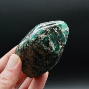 African Emerald Crystal Freeform, Zimbabwe e5