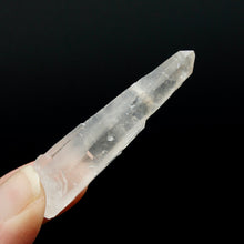Load image into Gallery viewer, Diamantina Clear Quartz Crystal Point
