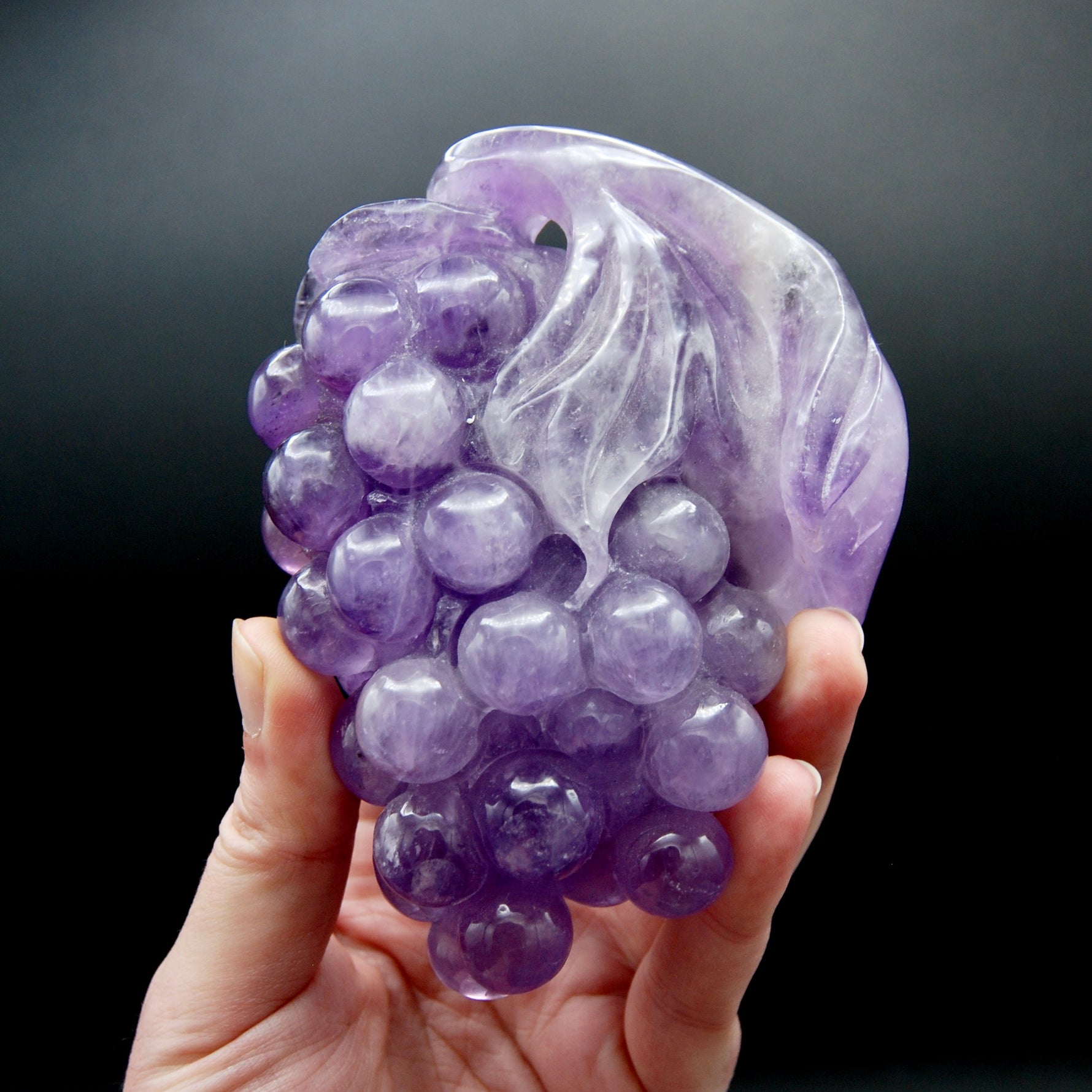 Juicy Amethyst Quartz Carved Crystal Grapes, Dark Purple Amethyst Grape Cluster Carving