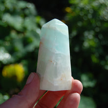 Load image into Gallery viewer, 3in 115g Caribbean Blue Calcite Crystal Tower, Pakistan
