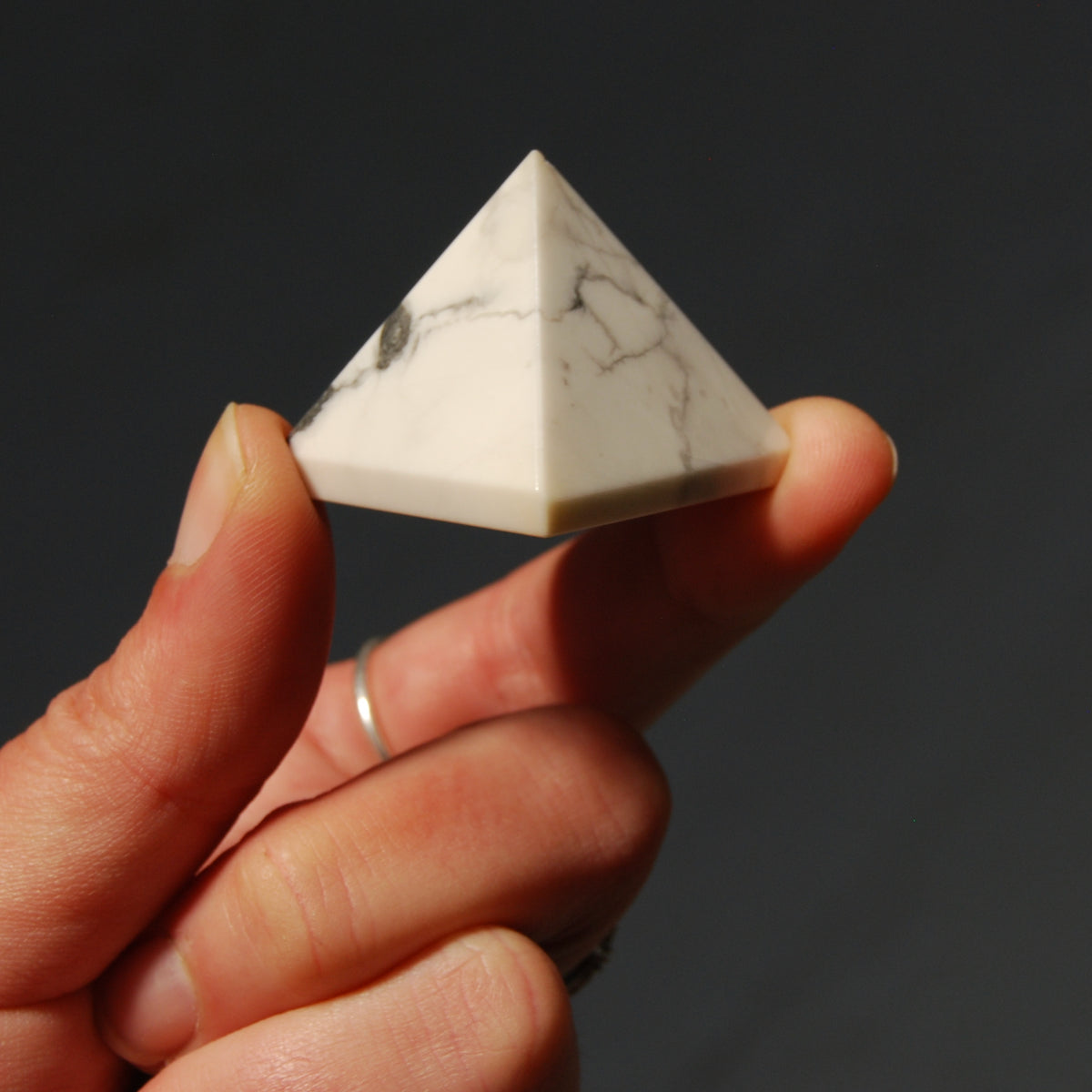 Howlite Crystal Pyramid 25mm to 30mm