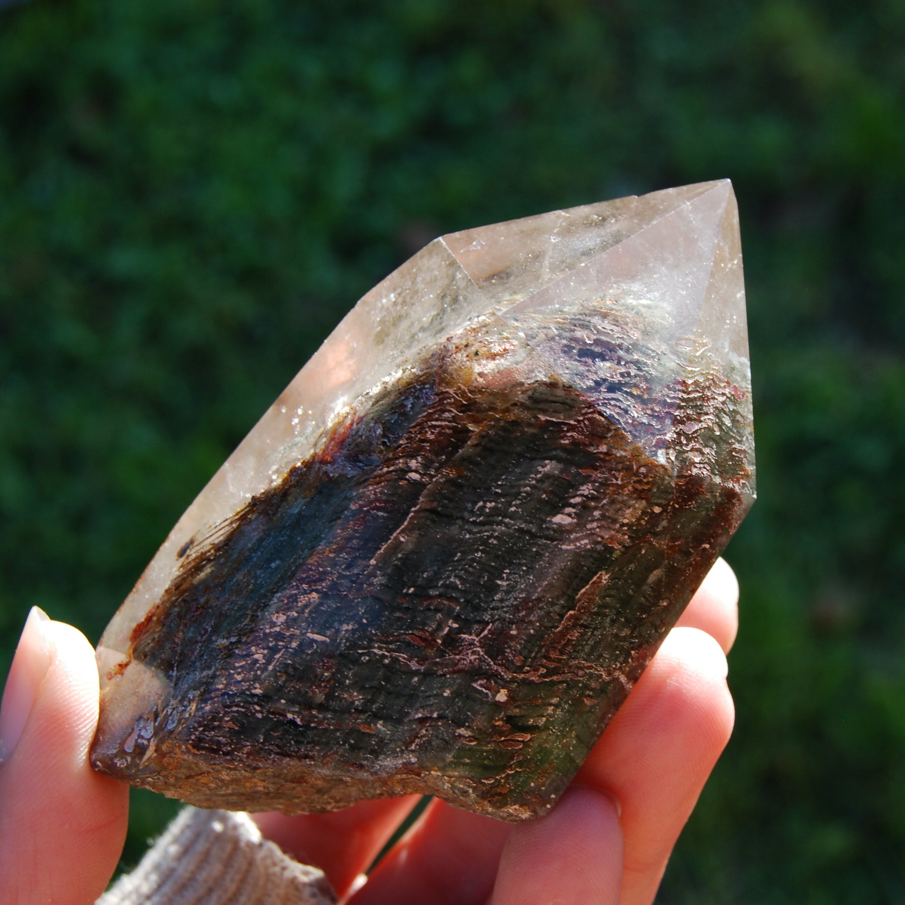 Scenic Garden Quartz Tower, Lodolite Quartz Crystal Tower