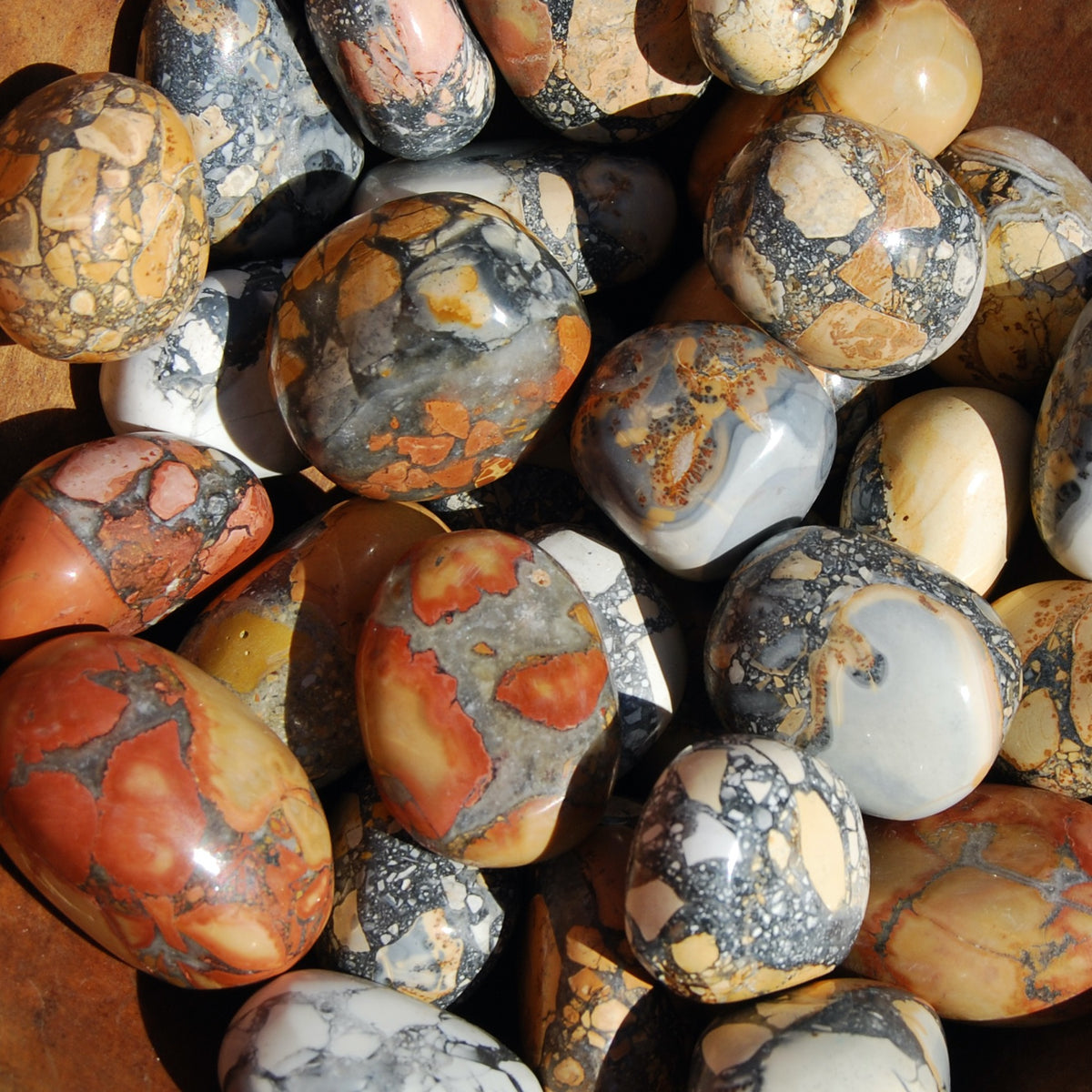 Maligano Jasper Tumbled Stones