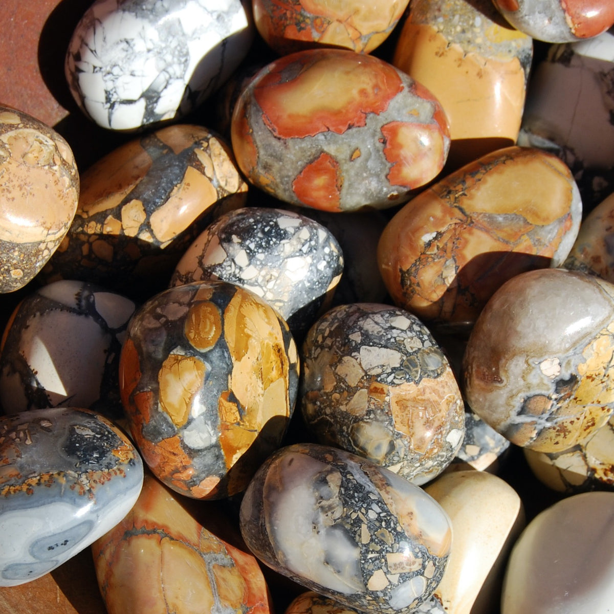 Maligano Jasper Tumbled Stones