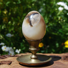 Load image into Gallery viewer, Sulemani Agate Crystal Egg, Eye of Shiva, Banded Bullseye Agate
