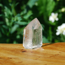 Load image into Gallery viewer, Lithium Quartz Crystal Mini Tower
